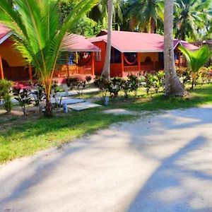 Island & Blue Resort